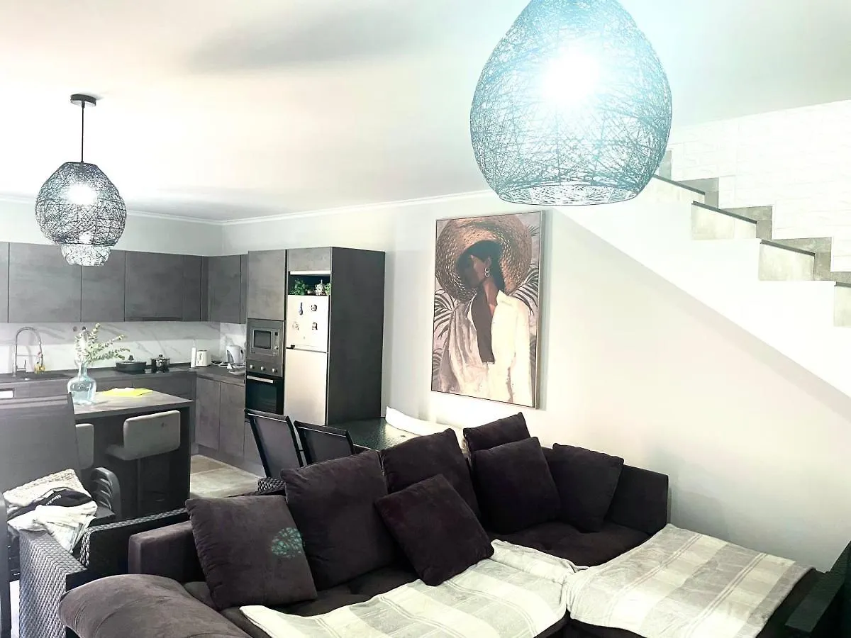 ארקו דה קלחטה Casa Yeni Modern Two Bedrooms